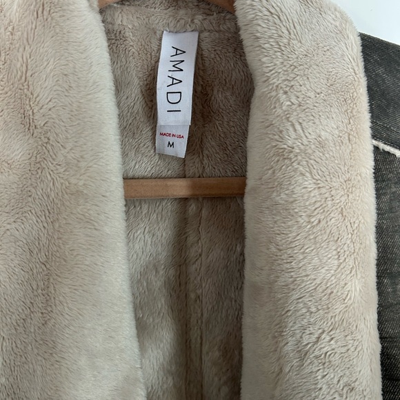 Anthropologie AMADI
Camilla Faux Sueded
Sherpa Wrap Open Long Jacket Medium - Picture 4 of 7